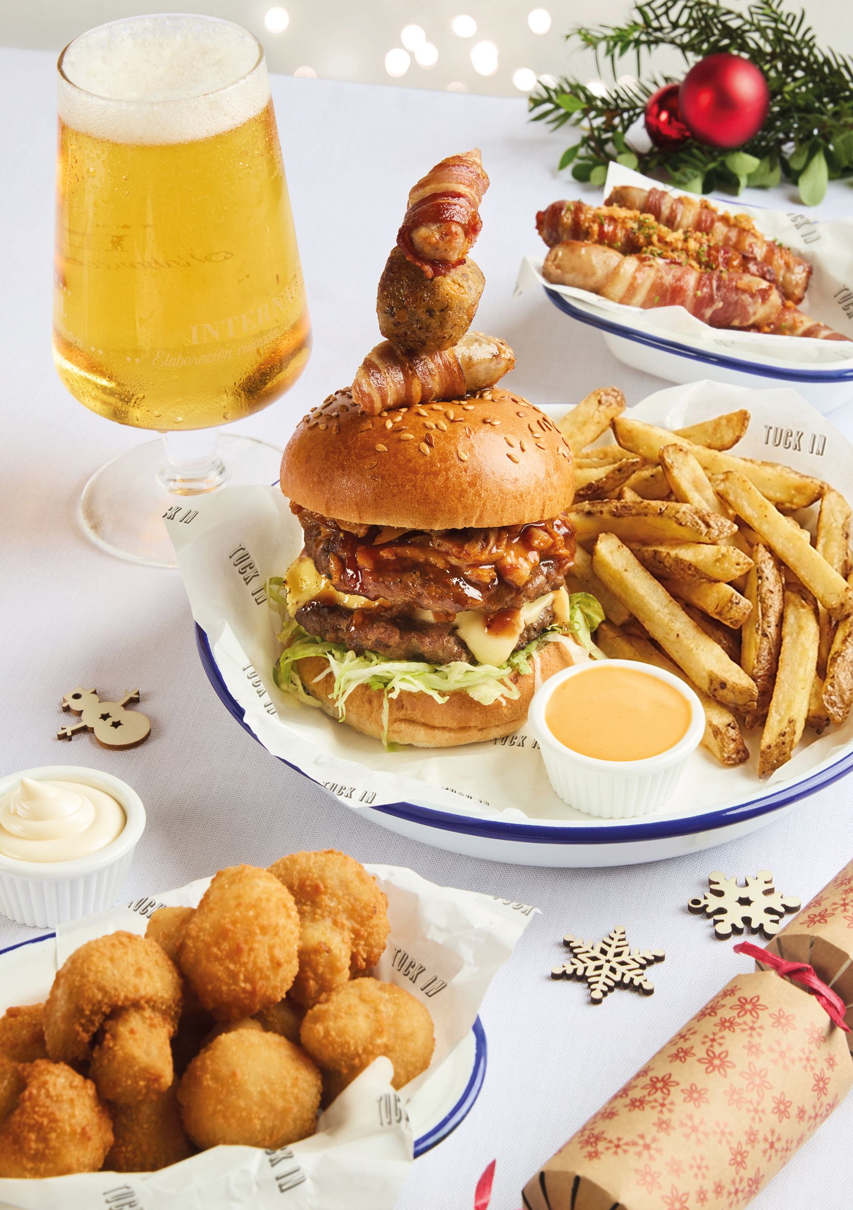 Festive Lunch & Dinner at The Meadow Farm in Redditch